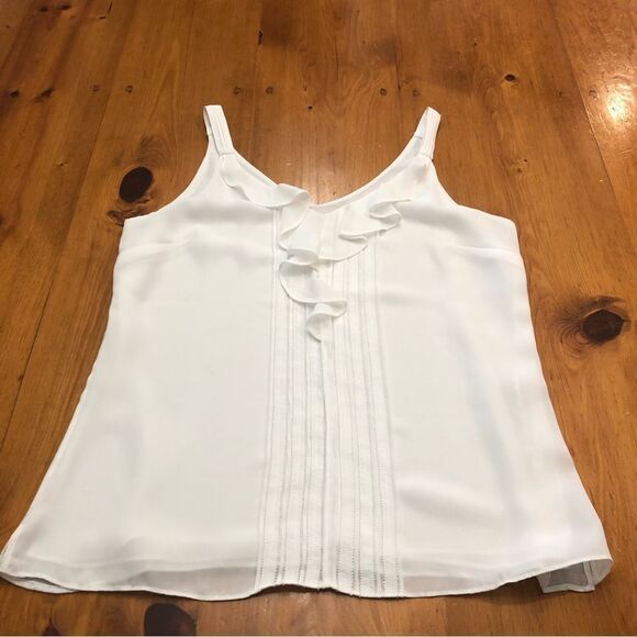 White House Black Market Pleated Ruffle Top - Picture 4 of 11